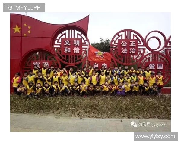 李泓澎的成长之路与未来展望：从学术研究到社会实践的全面探索